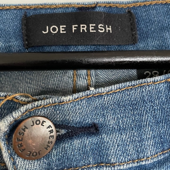 Joe fresh painter boyfriend cut - Picture 3 of 4